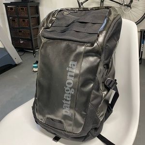 Patagonia Black Hole Backpack